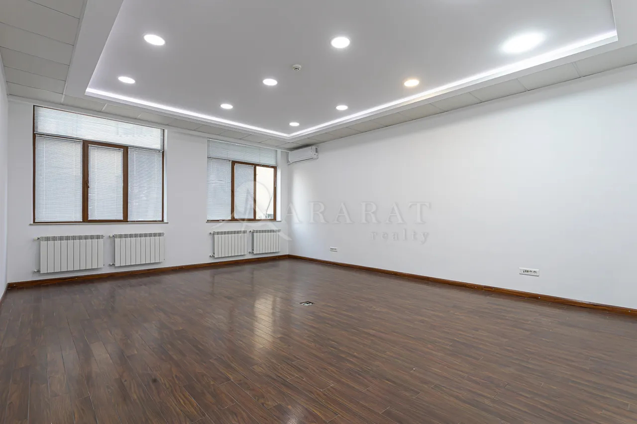 Commercial property for rent Azatutyan Ave, Arabkir Yerevan, 157758