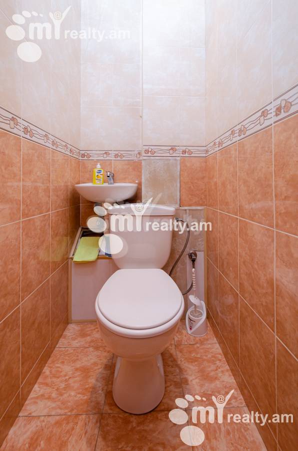 2 bedroom apartment for sale Mashtots Ave, Center Yerevan, 138388