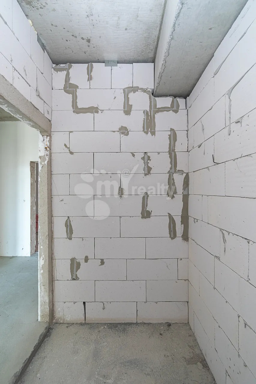 Купить 2 комнатную квартиру Ахбюр Сероб ул, Арабкир Ереван, 160257