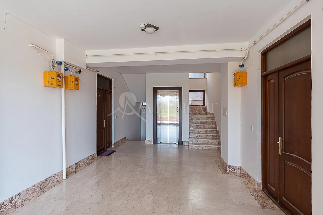 2 bedroom apartment for sale Antarayin St, Center Yerevan, 161887