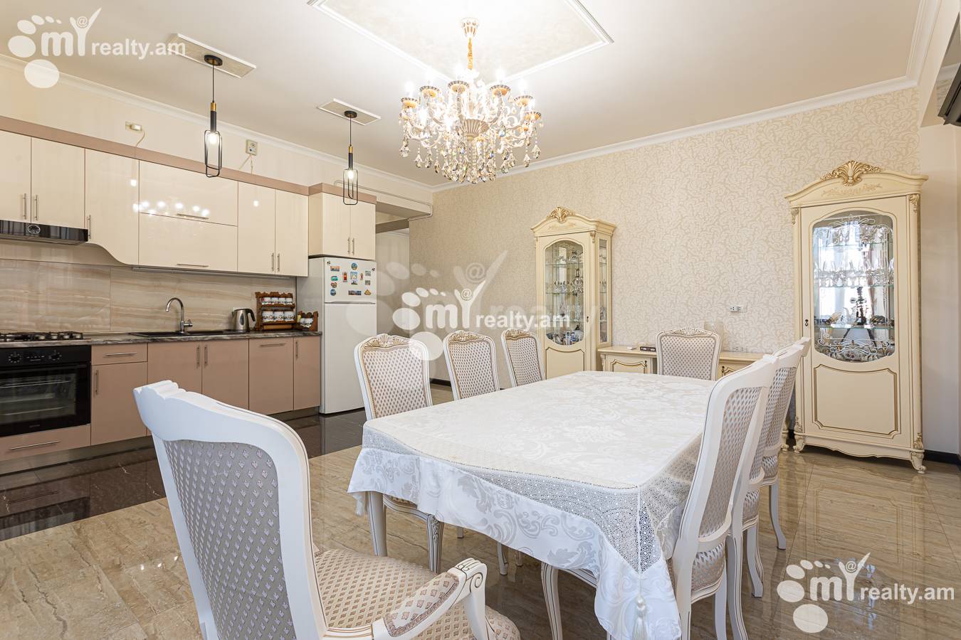 Купить 4 комнатную квартиру Микоян ул, Давташен Ереван, 156332