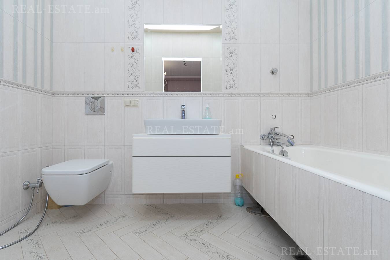 Առանձնատուն  Բագրևանդ թաղամաս, Նոր Նորք Երևան, 124723