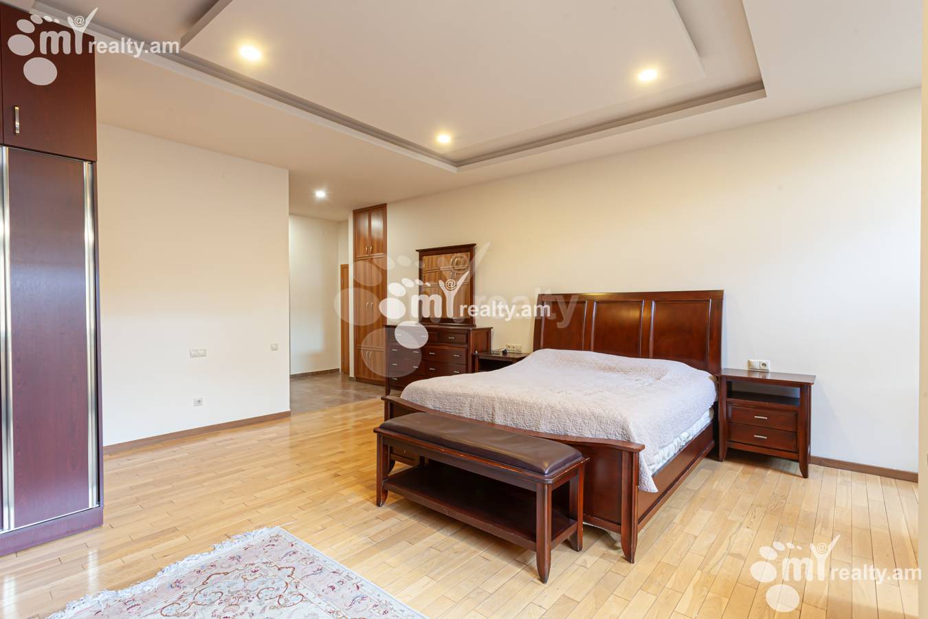 Снять 4 комнатную квартиру Азатутян пр, Арабкир Ереван, 151927