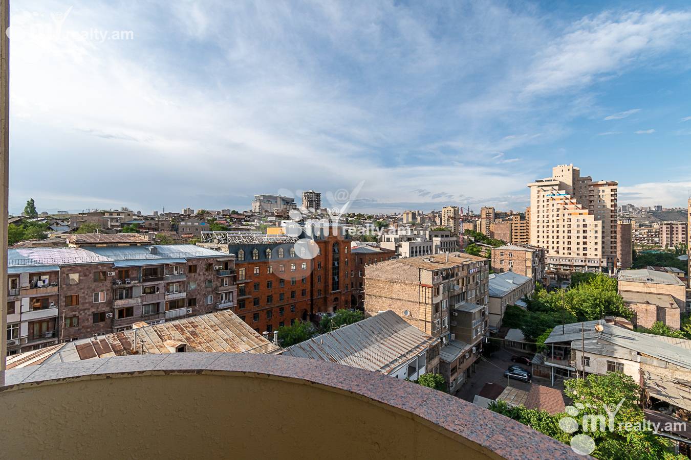 2 bedroom apartment for sale خیابان پارونیان, مرکز شهر ایروان, 140105