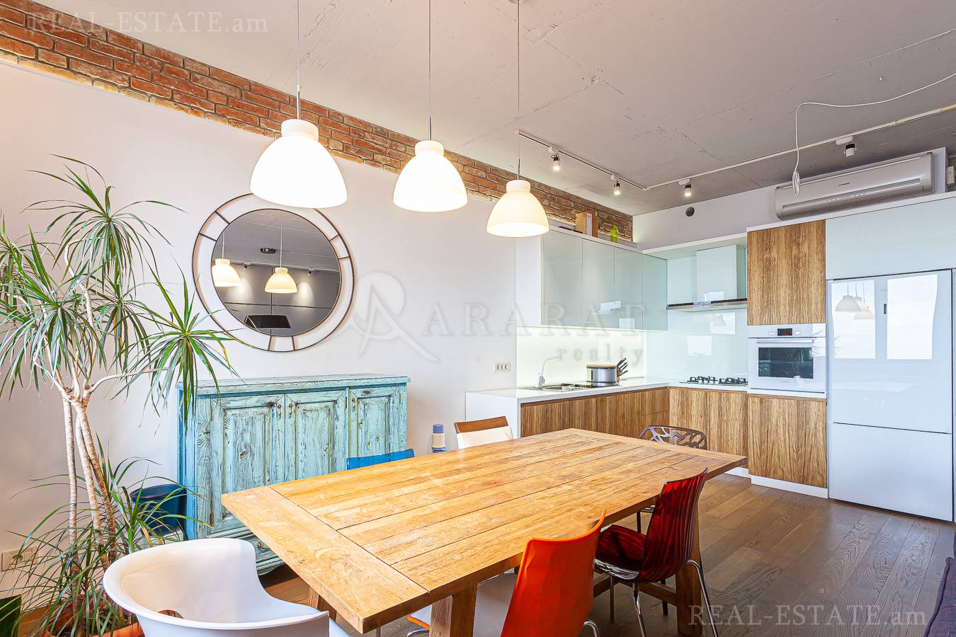 2 bedroom apartment for sale Antarayin St, Center Yerevan, 144593