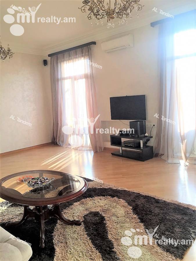 4 bedroom apartment for sale Nalbandyan St, Center Yerevan, 124001