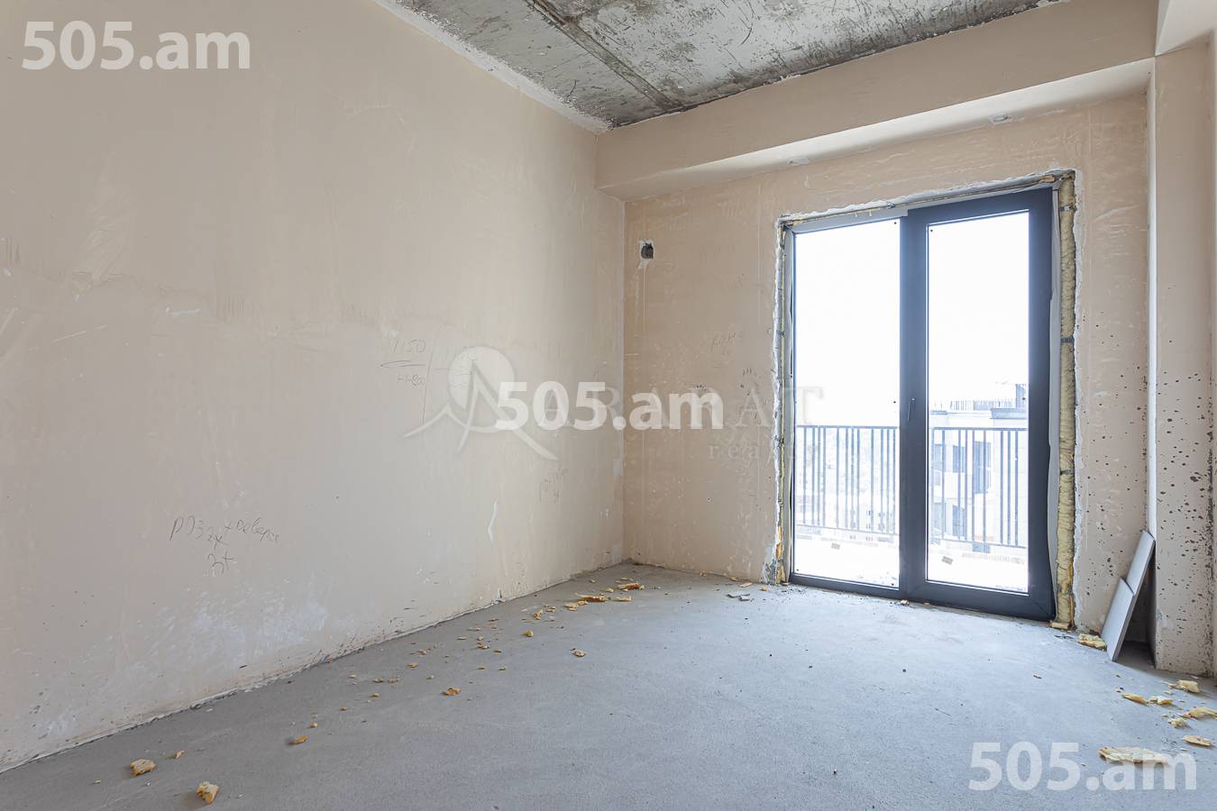 3 bedroom apartment for sale (خیابان باقرامیان (کِنترون, مرکز شهر ایروان, 156525