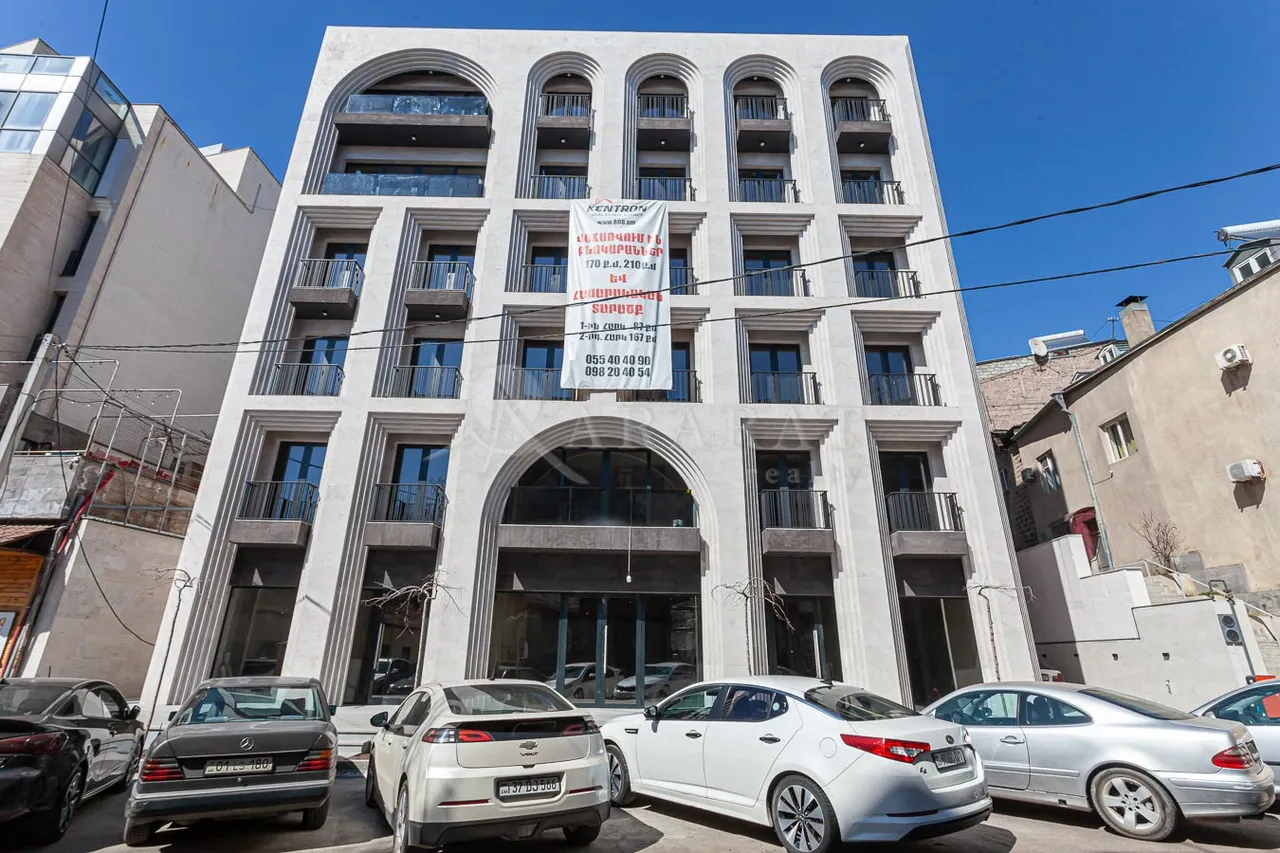Commercial for sale خیابان لئو, مرکز شهر ایروان, 159079