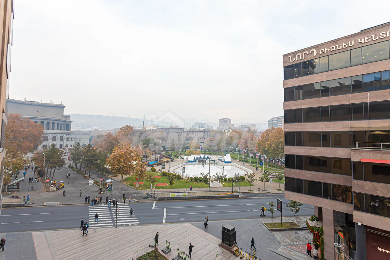 3 սենյականոց բնակարան վարձով Հյուսիսային պող, Կենտրոն Երևան, 158074