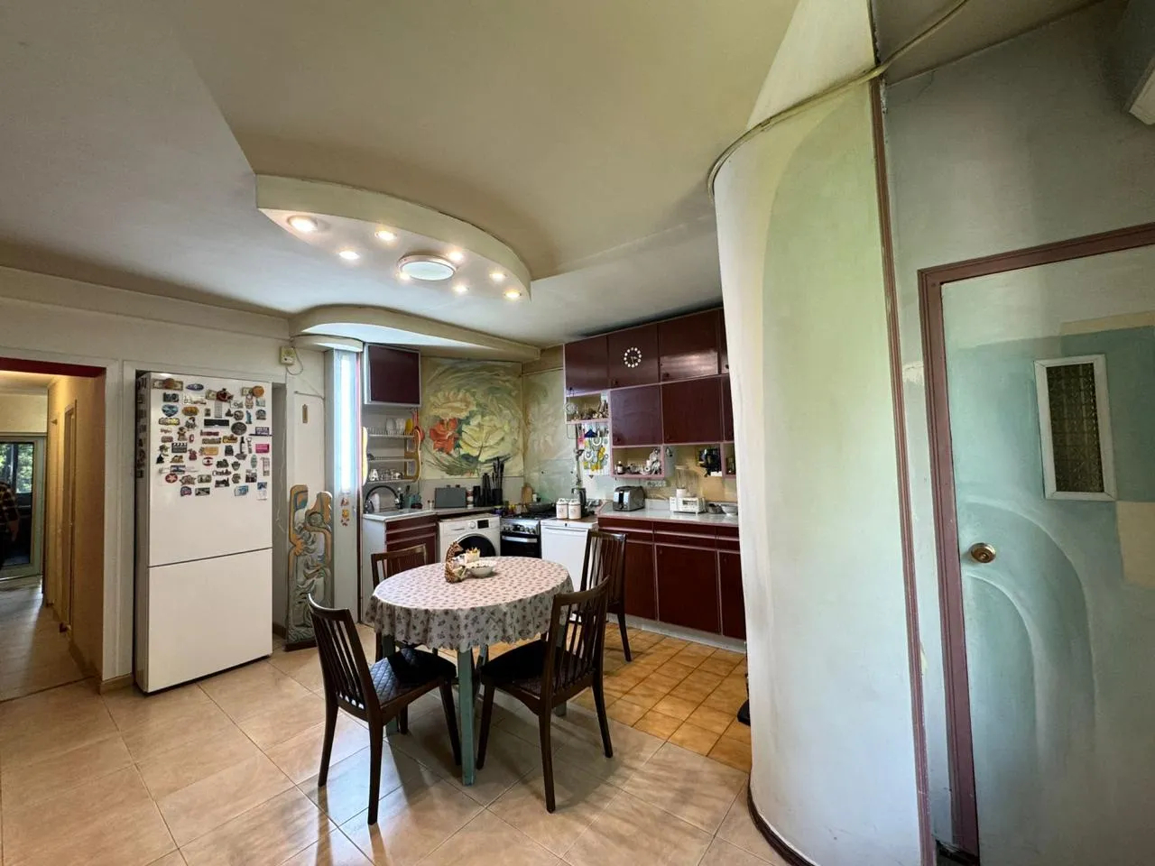 4 bedroom apartment for sale Mashtots Ave, Center Yerevan, 161963