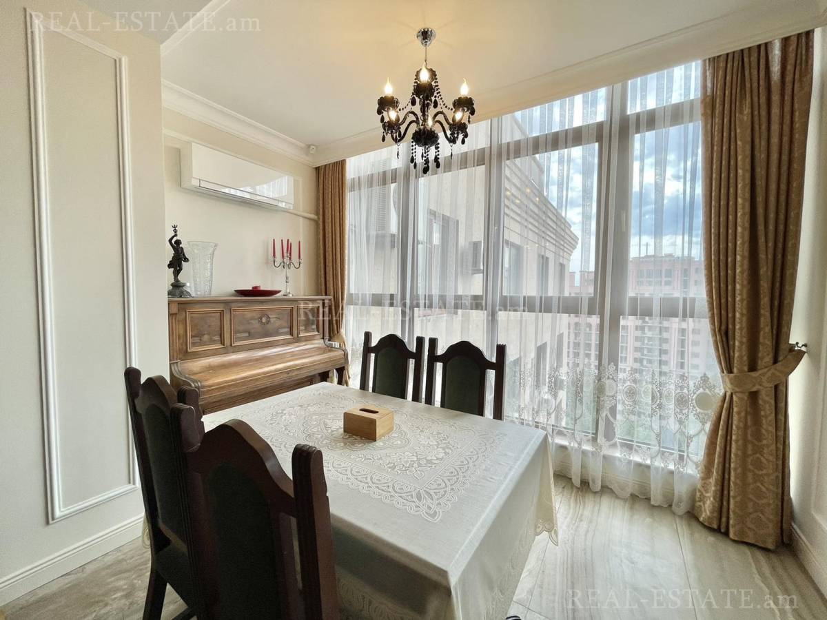 4 bedroom apartment for sale خیابان آرام, مرکز شهر ایروان, 112955