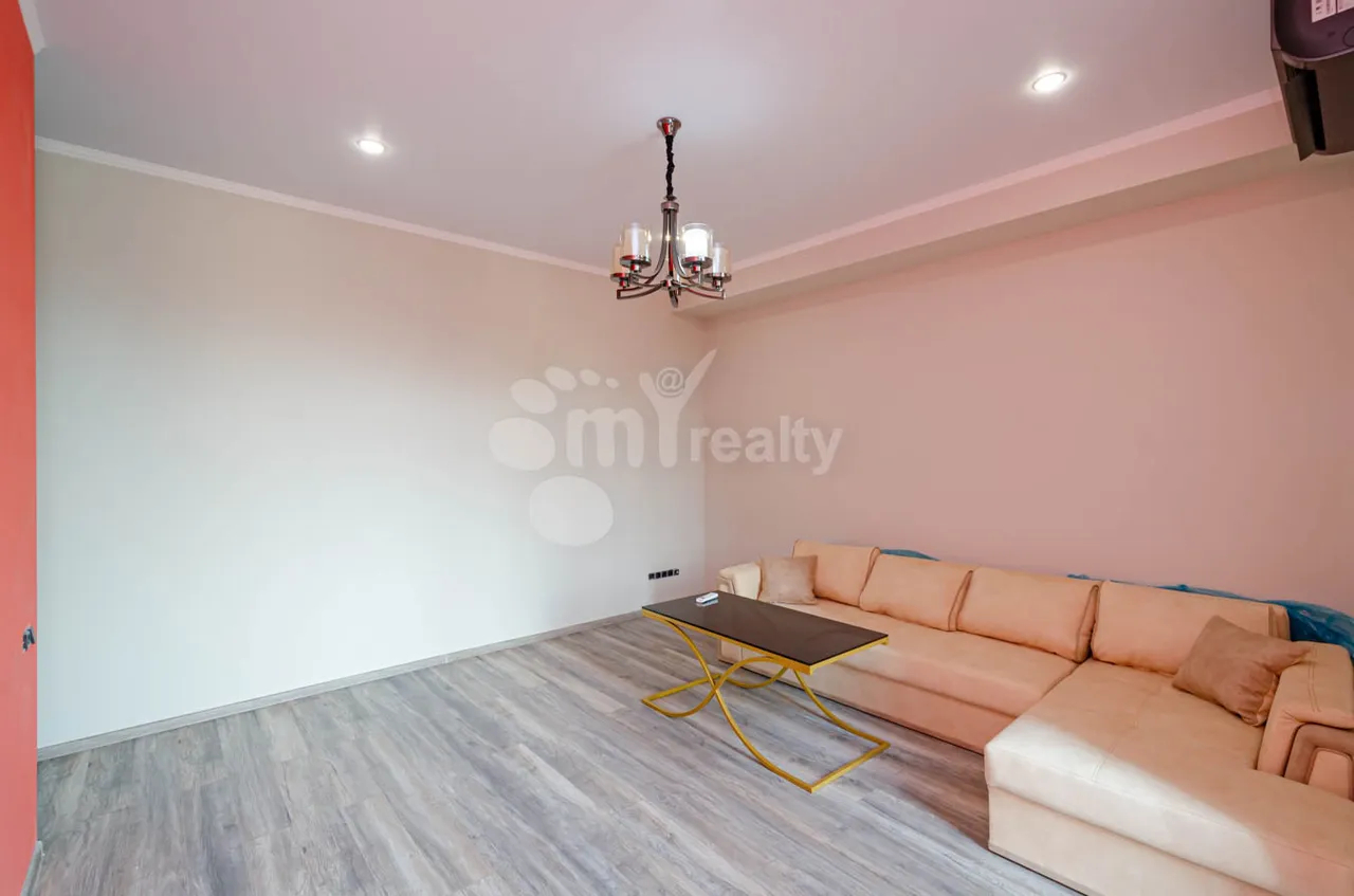 3 bedroom apartment for rent Argishti St, Center Yerevan, 157835