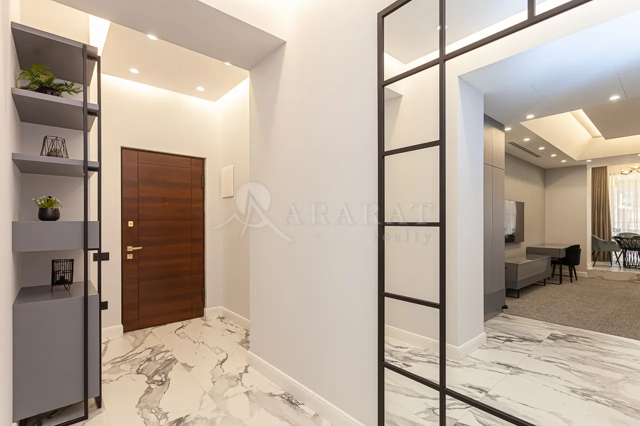1 bedroom apartment for sale خیابان یِکمالیان, مرکز شهر ایروان, 161897