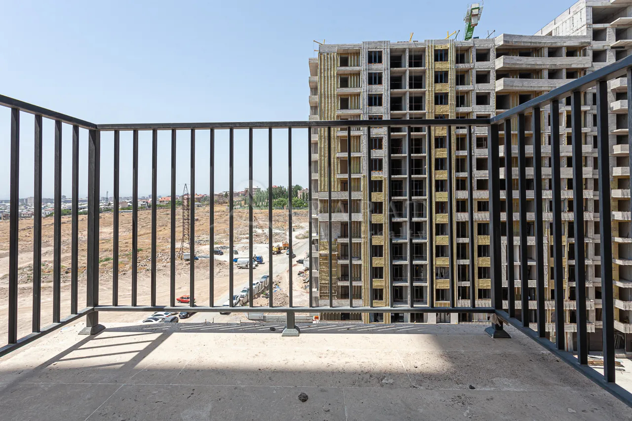 3 bedroom apartment for sale Leningradyan St, Adshapnjak Yerevan, 157520