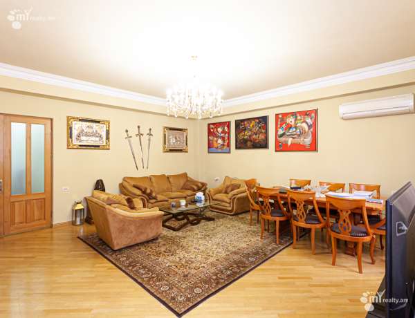 norakaruyc-bnakaran/5-senyakanoc/Bayron+St/Center/Yerevan