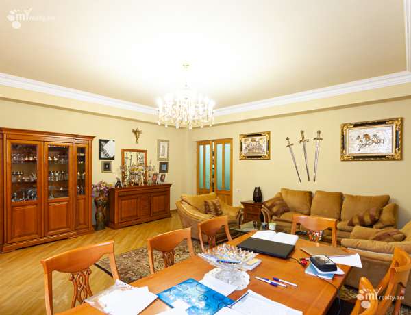 5-senyakanoc-bnakaran-vacharq-Yerevan-Center