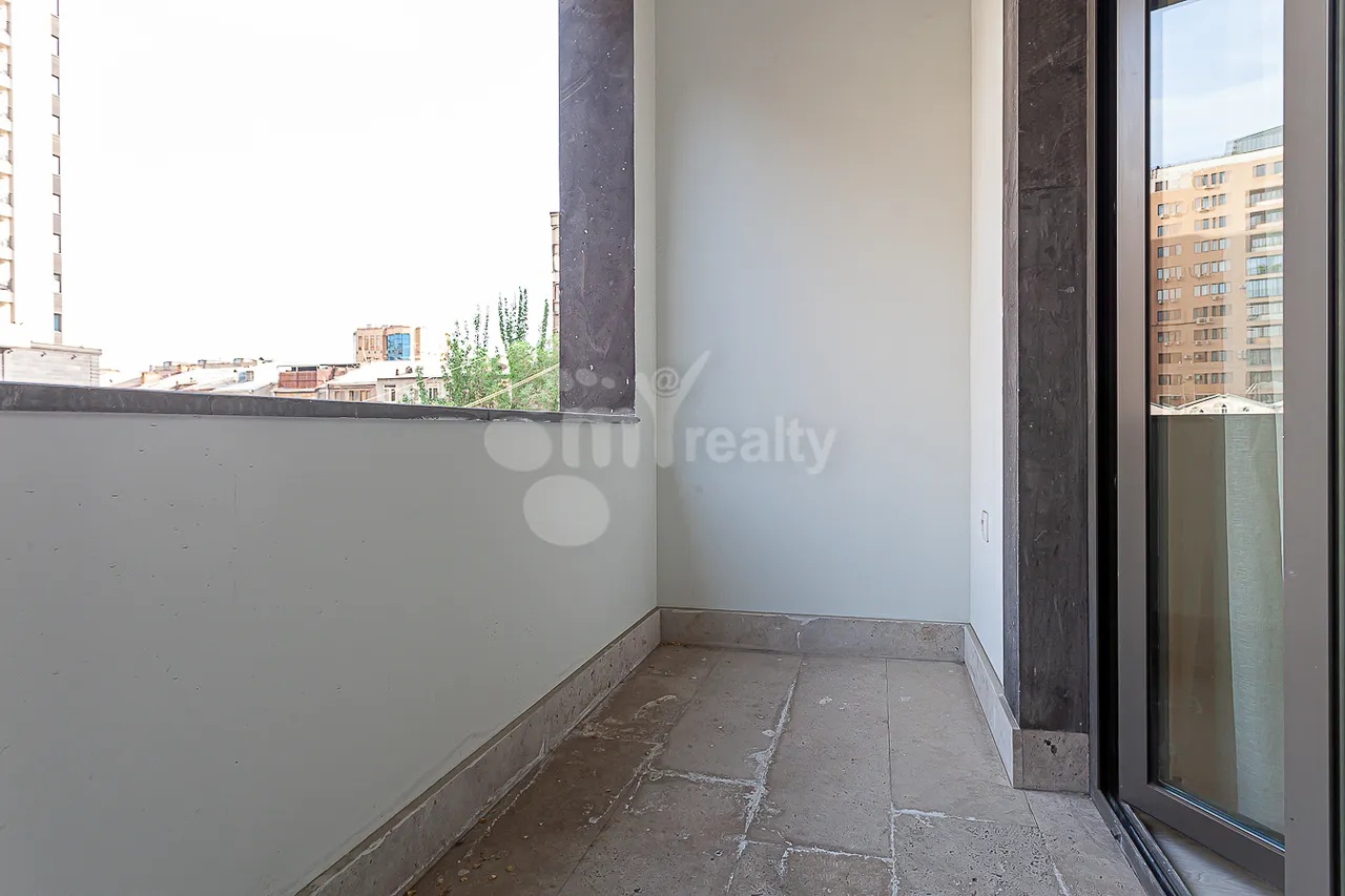 4 սենյականոց բնակարան վարձով Բուզանդի փող, Կենտրոն Երևան, 158869