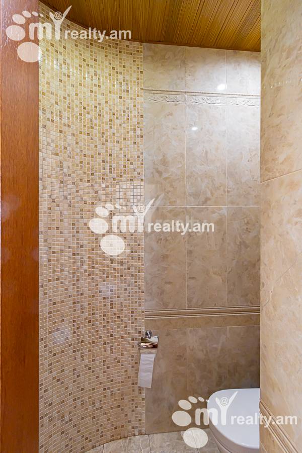 3 bedroom apartment for sale Kajaznuni St, Center Yerevan, 153642