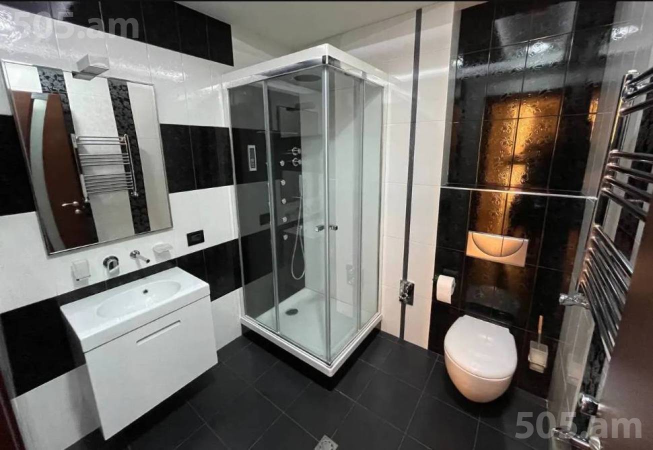 5 սենյականոց բնակարան  Ա. Ավետիսյան փող, Արաբկիր Երևան, 147006