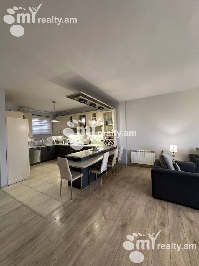 4 bedroom apartment for rent Antarayin St, Center Yerevan, 156196