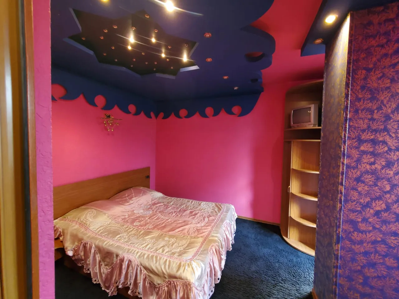 2 bedroom apartment for sale خیابان سایات نووآ, مرکز شهر ایروان, 159041