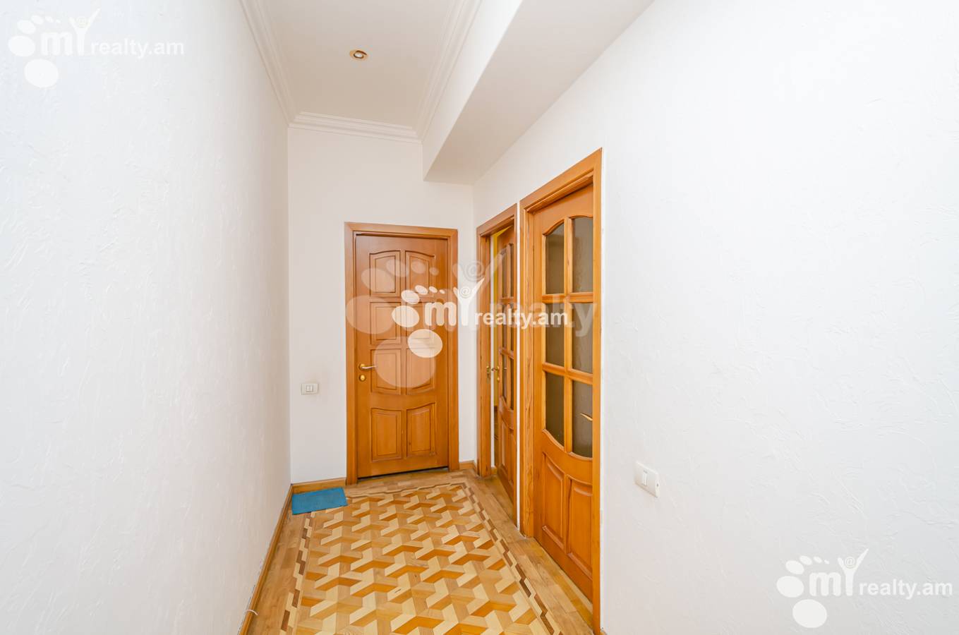 Снять 4 комнатную квартиру Дегатан ул, Центр Ереван, 153224