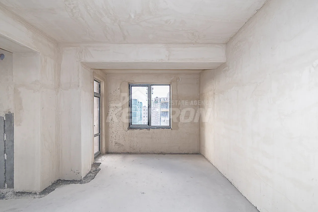 4 bedroom apartment for sale Adonts St, Arabkir Yerevan, 159467