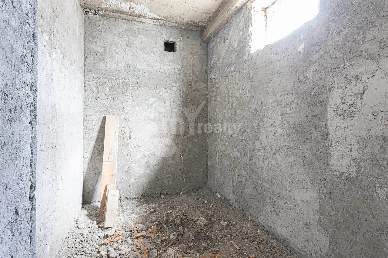 4 bedroom apartment for sale Aram St, Center Yerevan, 157561