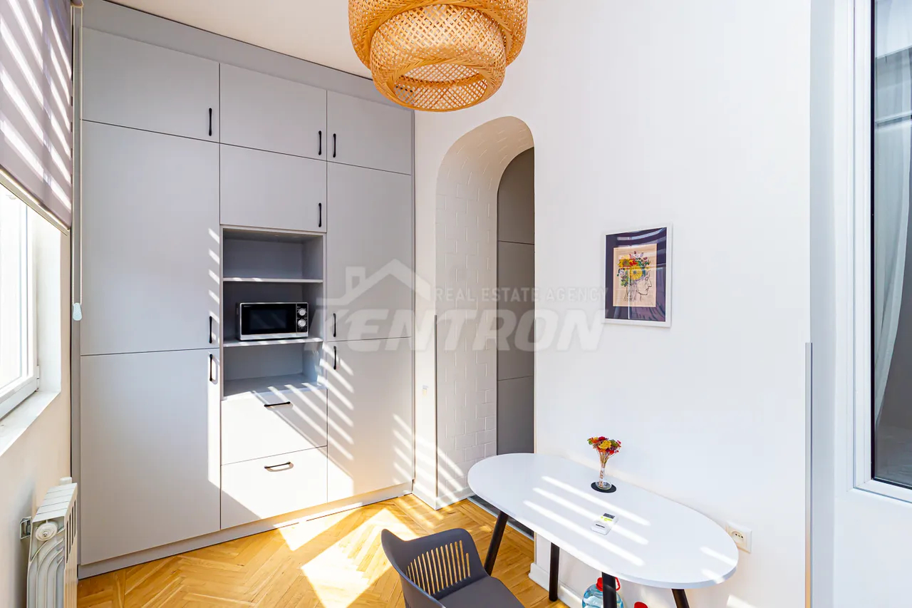 2 bedroom apartment for rent Tumanyan St, Center Yerevan, 158778