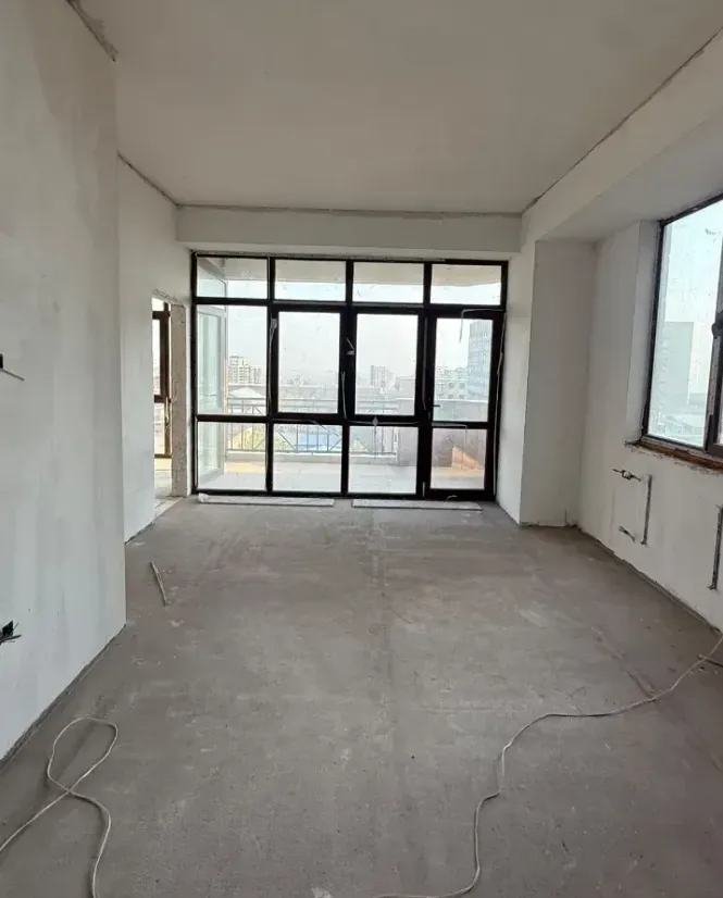 3 bedroom apartment for sale Mamikoniants St, Arabkir Yerevan, 161944