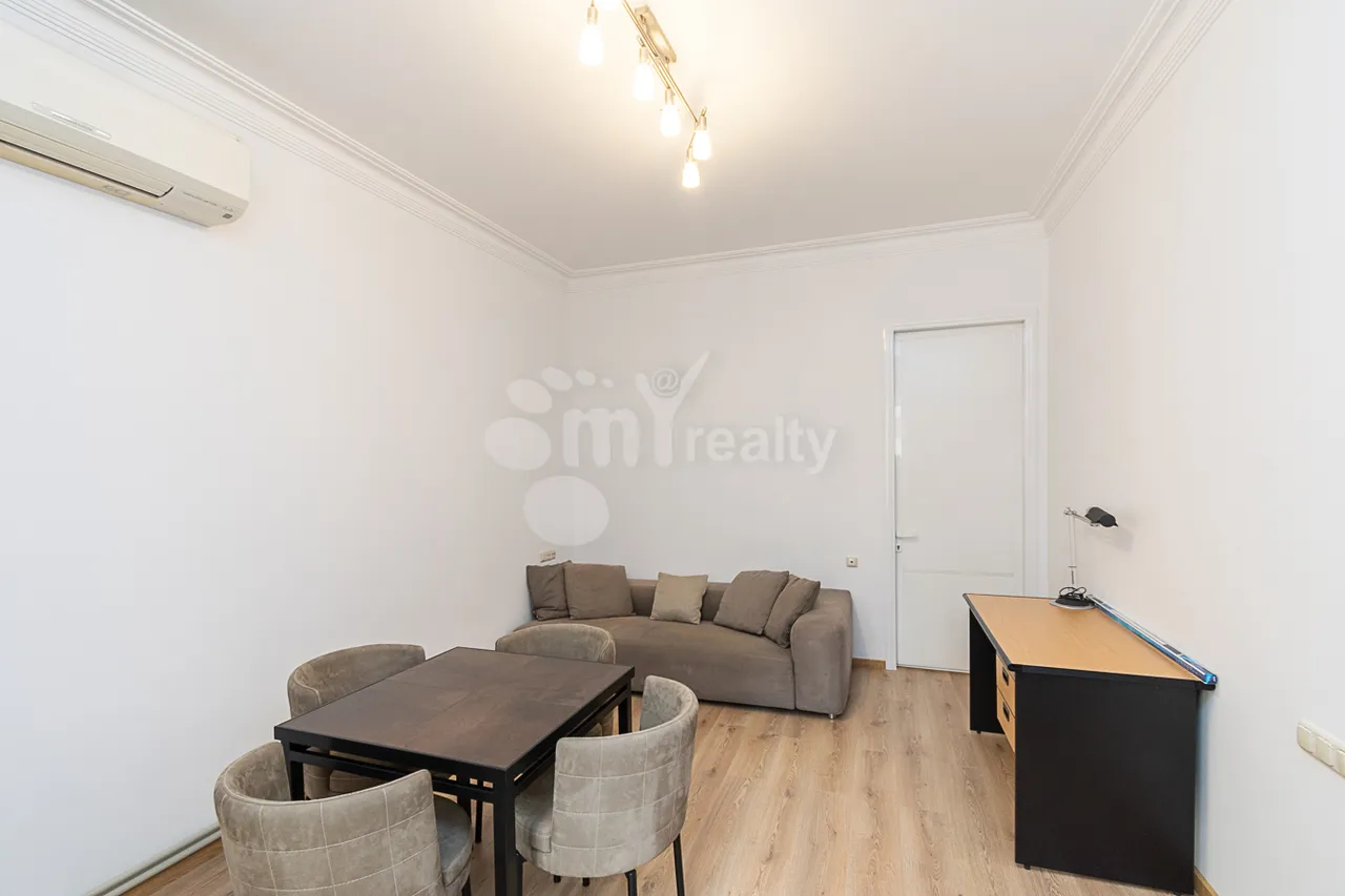 4 bedroom apartment for rent خیابان و. واقارشیان, عربگیر ایروان, 160166