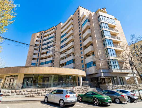 bnakaran/4-senyakanoc/D.+Demirchyan+St/Center/Yerevan