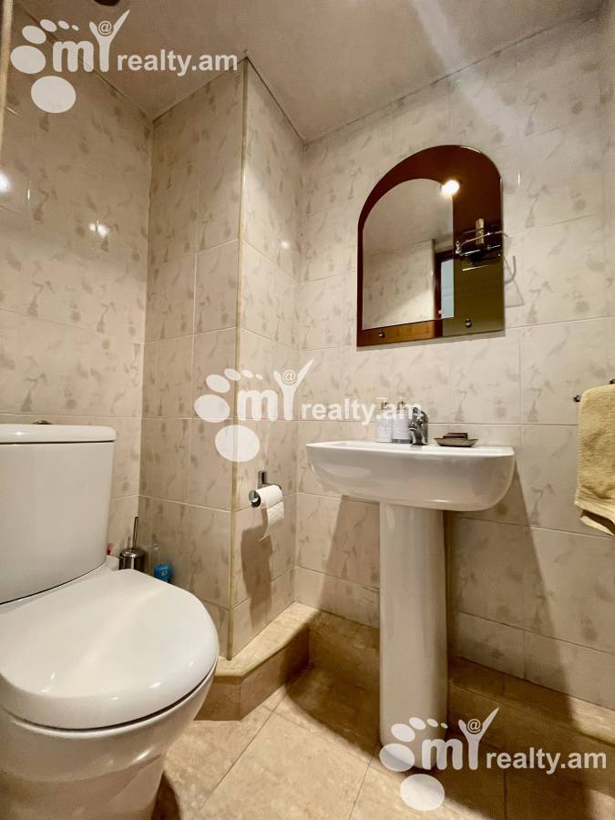 4 bedroom apartment for sale Rafayel Lemkin's street, Center Yerevan, 131555