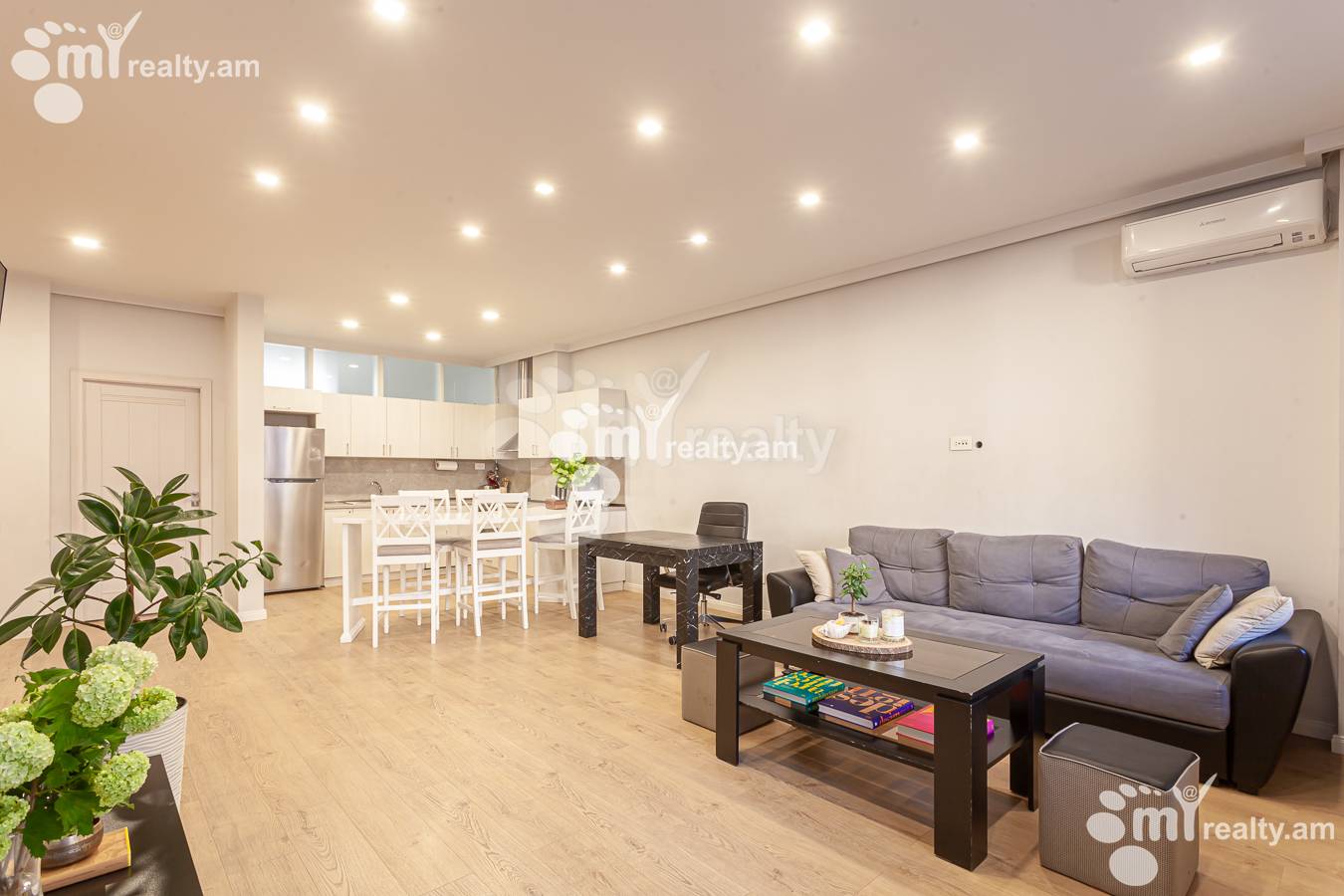 3 bedroom apartment for sale Aram St, Center Yerevan, 155987