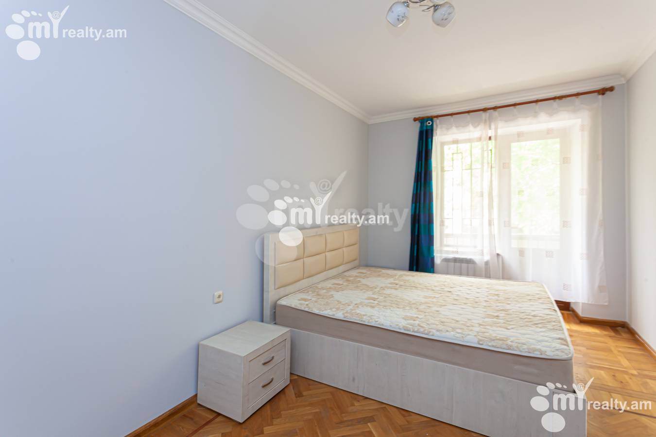 Купить 2 комнатную квартиру Налбандян ул, Центр Ереван, 151705