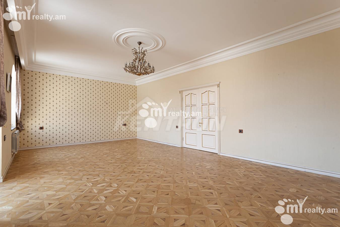 House for sale خیابان سِپوه, عربگیر ایروان, 155978