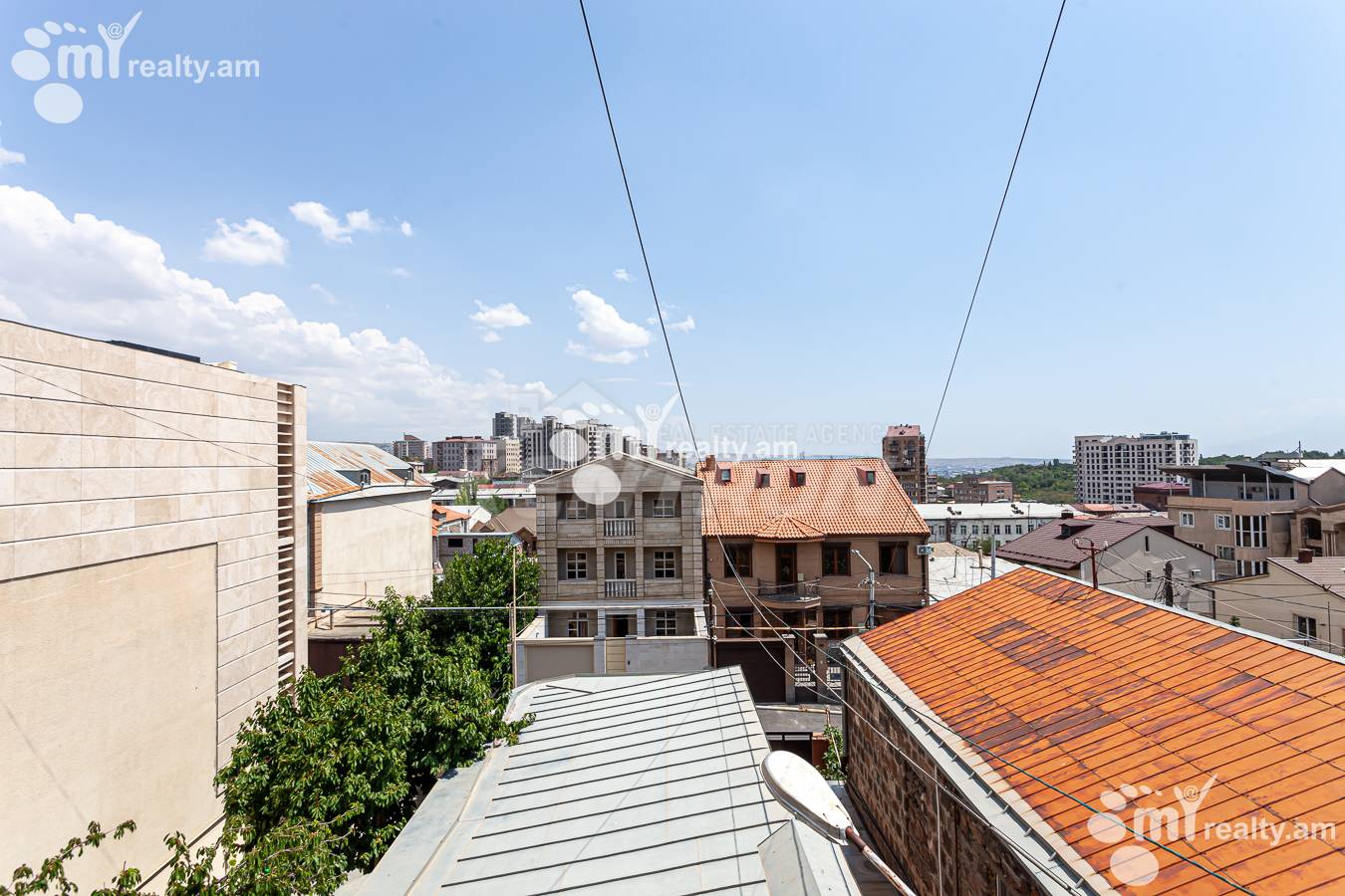 House for sale خیابان سِپوه, عربگیر ایروان, 155978