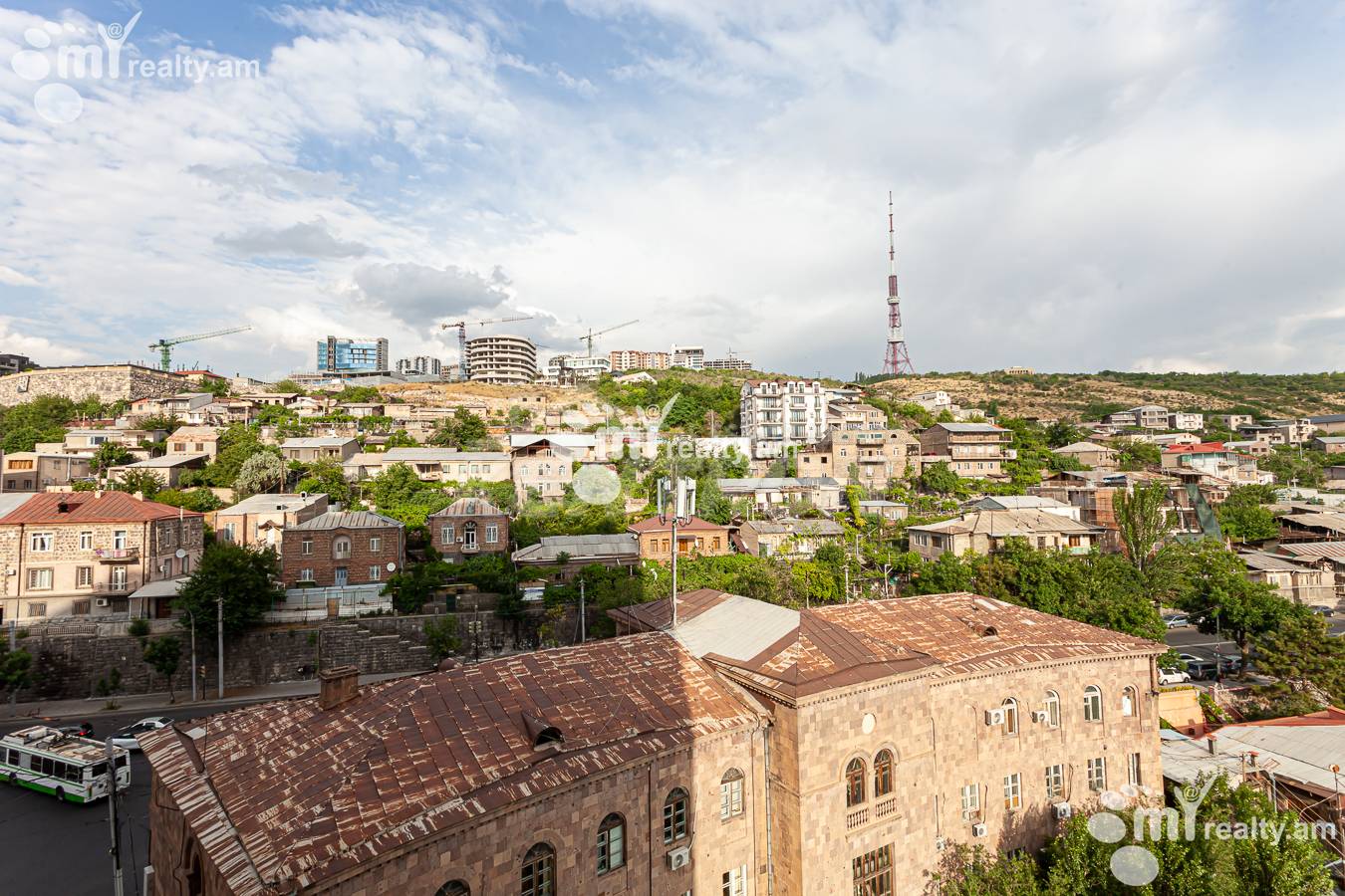 Купить 3 комнатную квартиру Саят-Нова пр, Центр Ереван, 155778