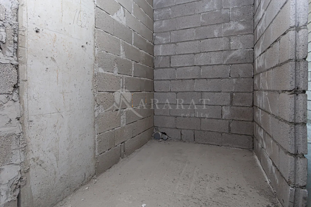 3 bedroom apartment for sale Leningradyan St, Adshapnjak Yerevan, 157520