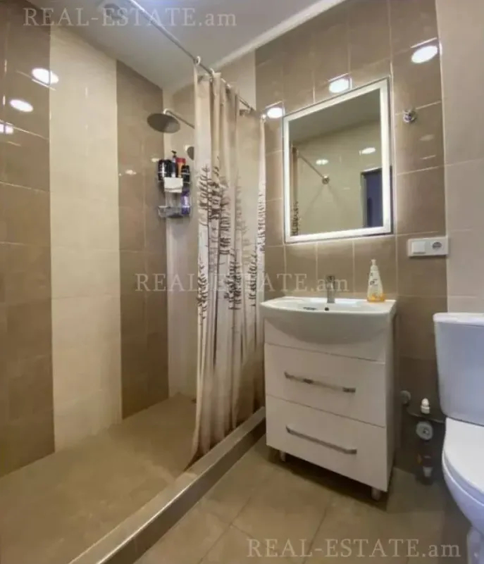 3 սենյականոց բնակարան վարձով Դավթաշեն 4 թաղ, Դավթաշեն Երևան, 160286