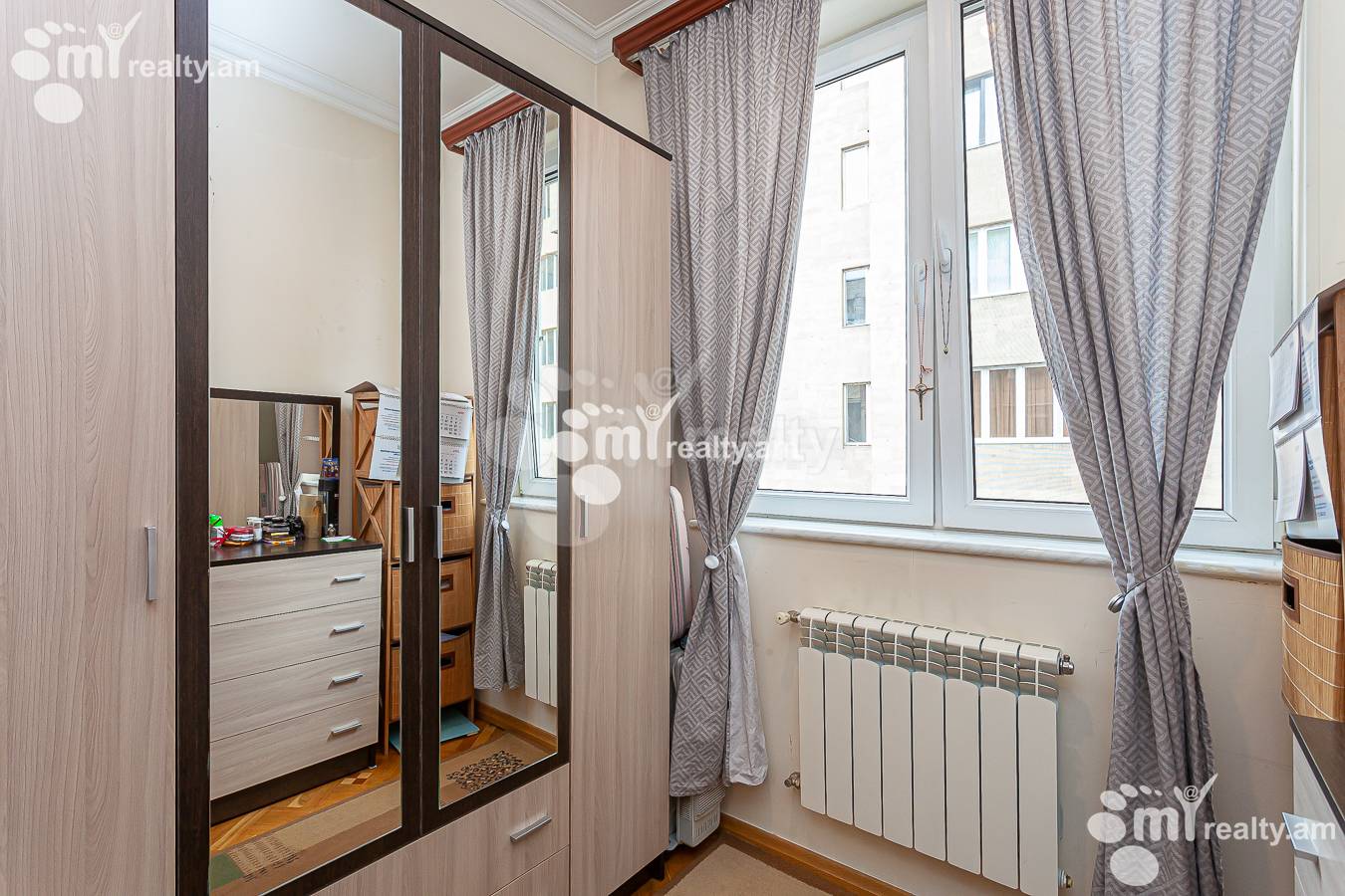 Купить 3 комнатную квартиру Пушкин ул, Центр Ереван, 145932