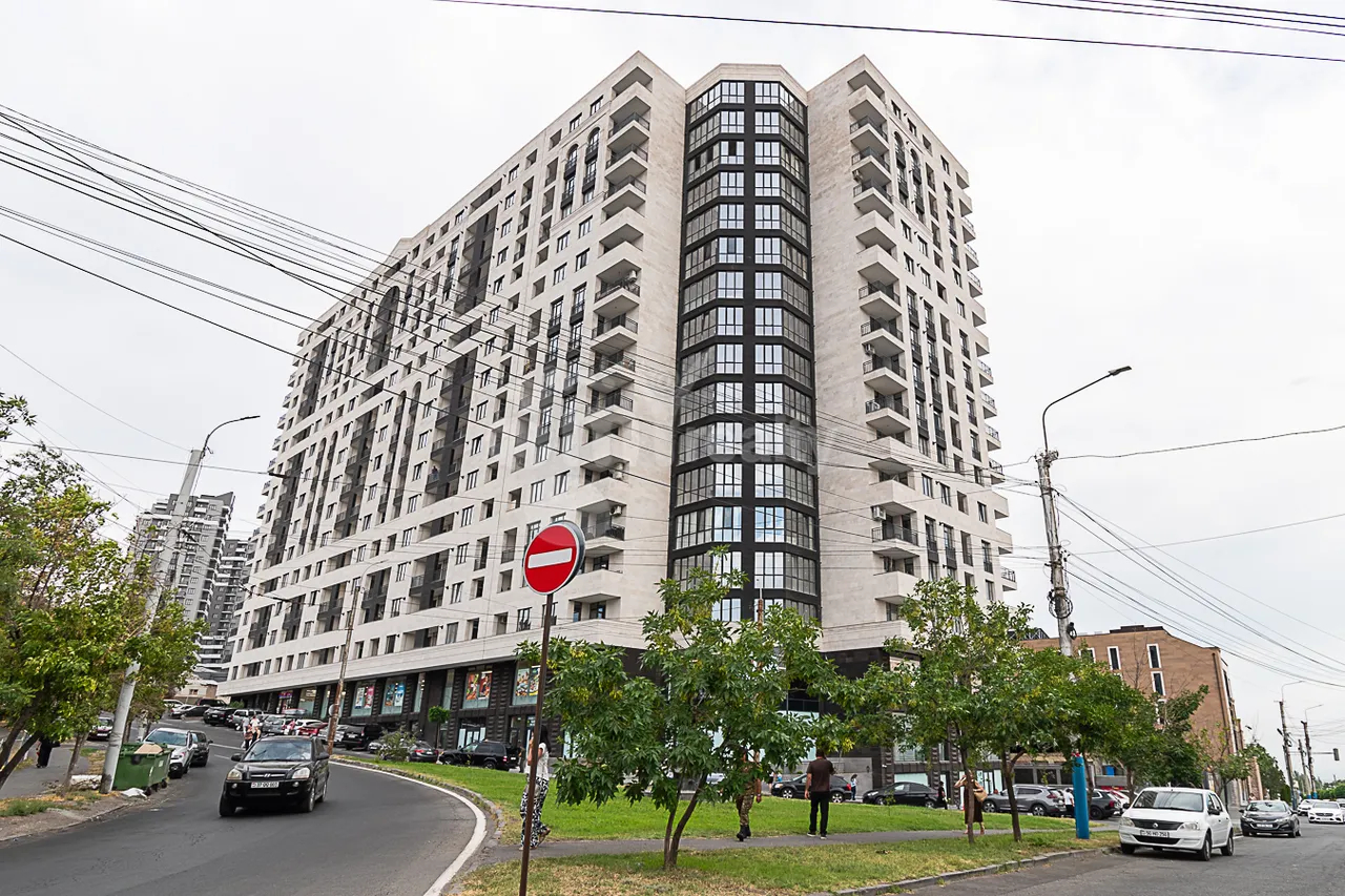 3 bedroom apartment for sale Mikoyan St, Nor Nork Yerevan, 161295