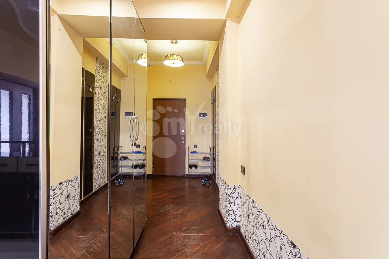2 bedroom apartment for rent خیابان آرگیشتی, مرکز شهر ایروان, 160354