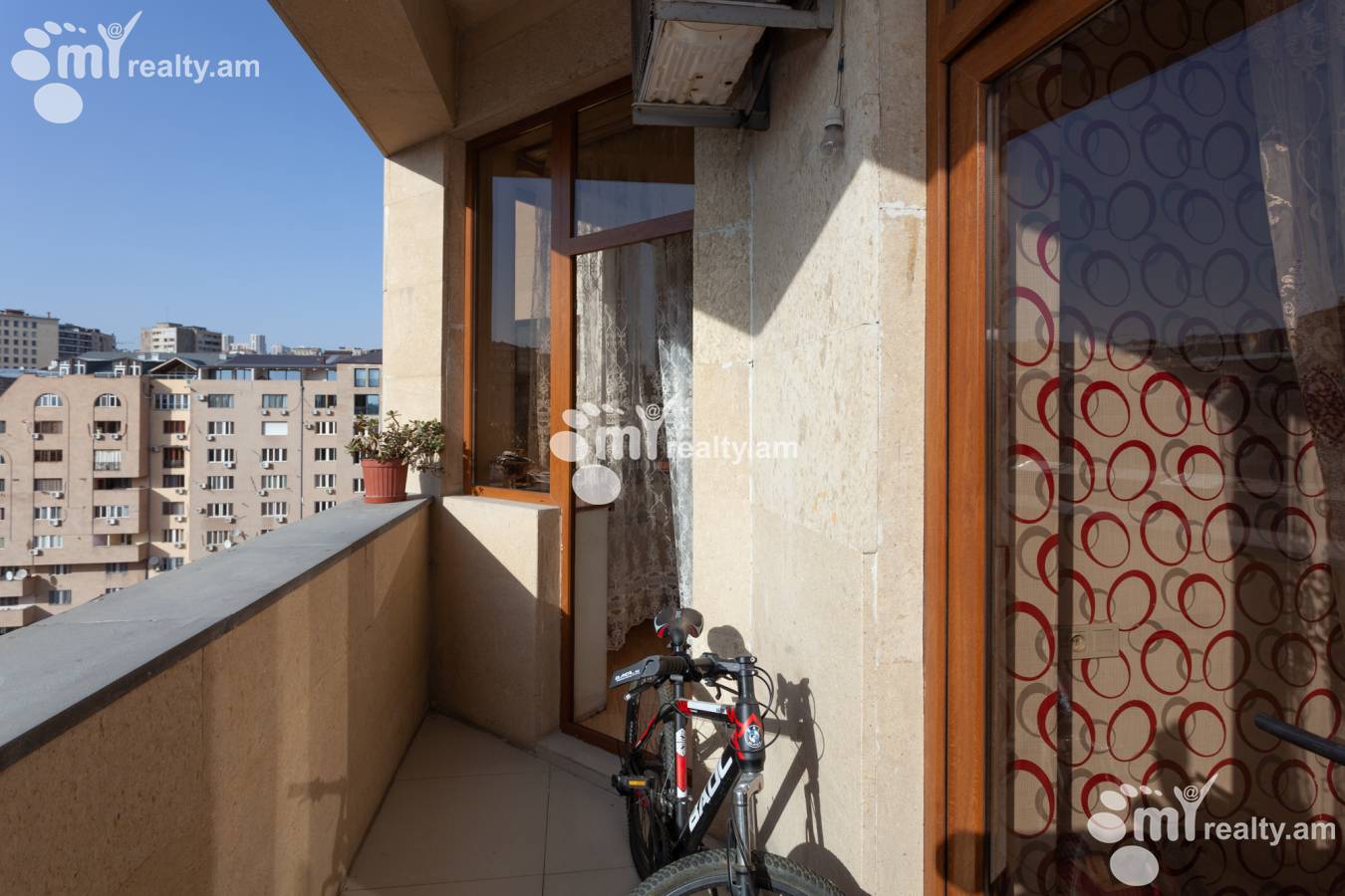 2 bedroom apartment for sale Aram St, Center Yerevan, 124743