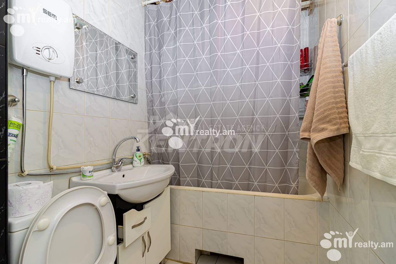 2 bedroom apartment for sale Kajaznuni St, Center Yerevan, 149462