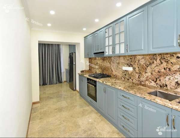 3-senyakanoc-bnakaran-vacharq-Yerevan-Center