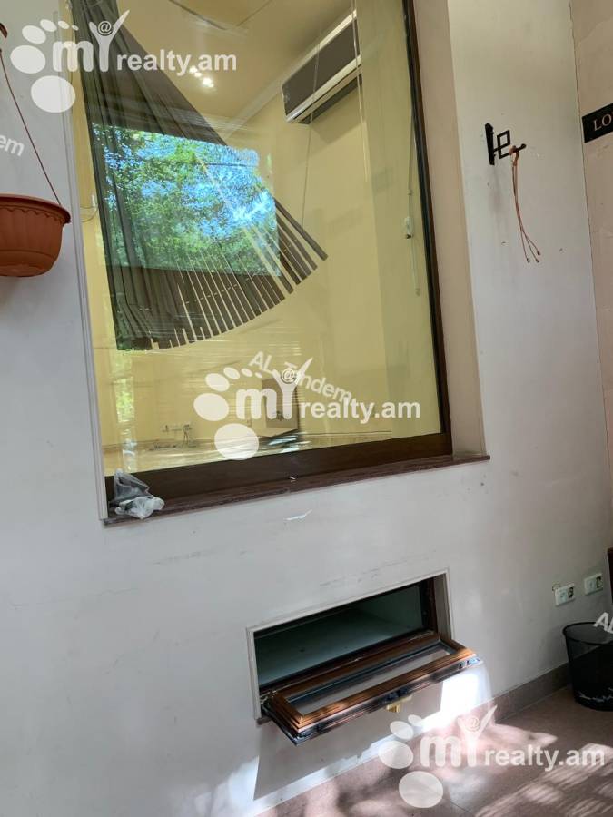 Commercial for rent خیابان کومیتاس, عربگیر ایروان, 156504