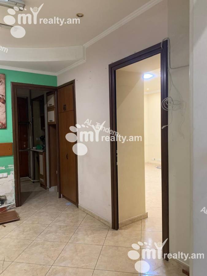 Commercial for rent خیابان کومیتاس, عربگیر ایروان, 156504