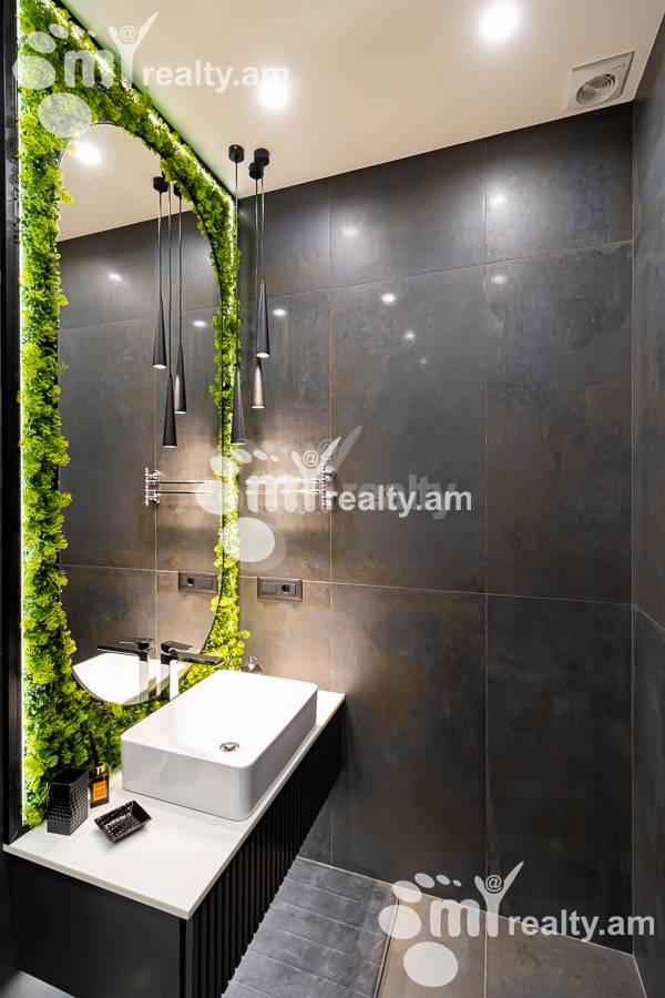 3 bedroom apartment for rent خیابان آزاتوتیان, عربگیر ایروان, 153983