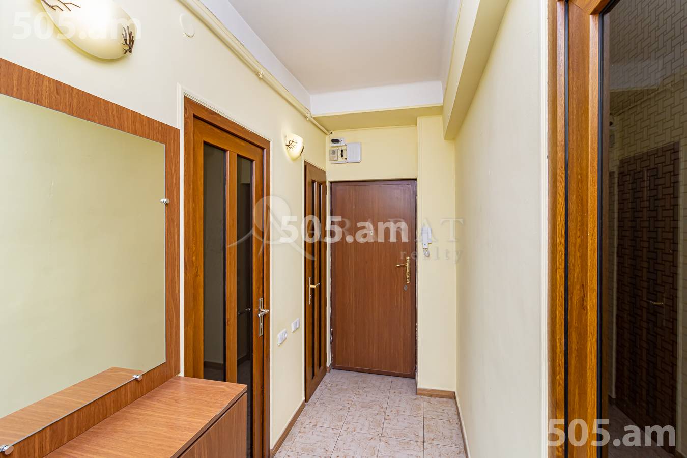 1 սենյականոց բնակարան  Կողբացու փող, Կենտրոն Երևան, 155079